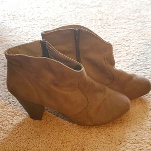 Candies tan ankle booties